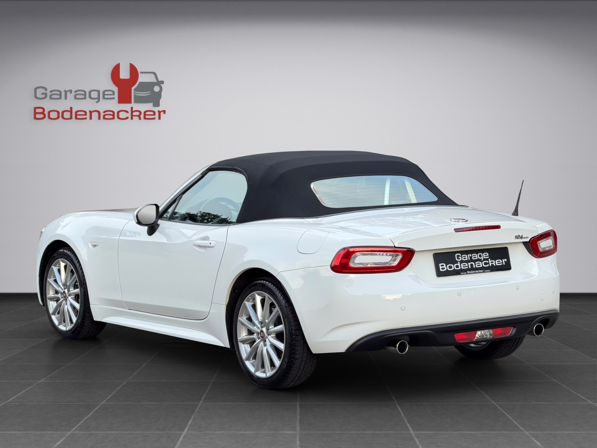 FIAT 124 Spider 1.4 TB Lusso-image-10