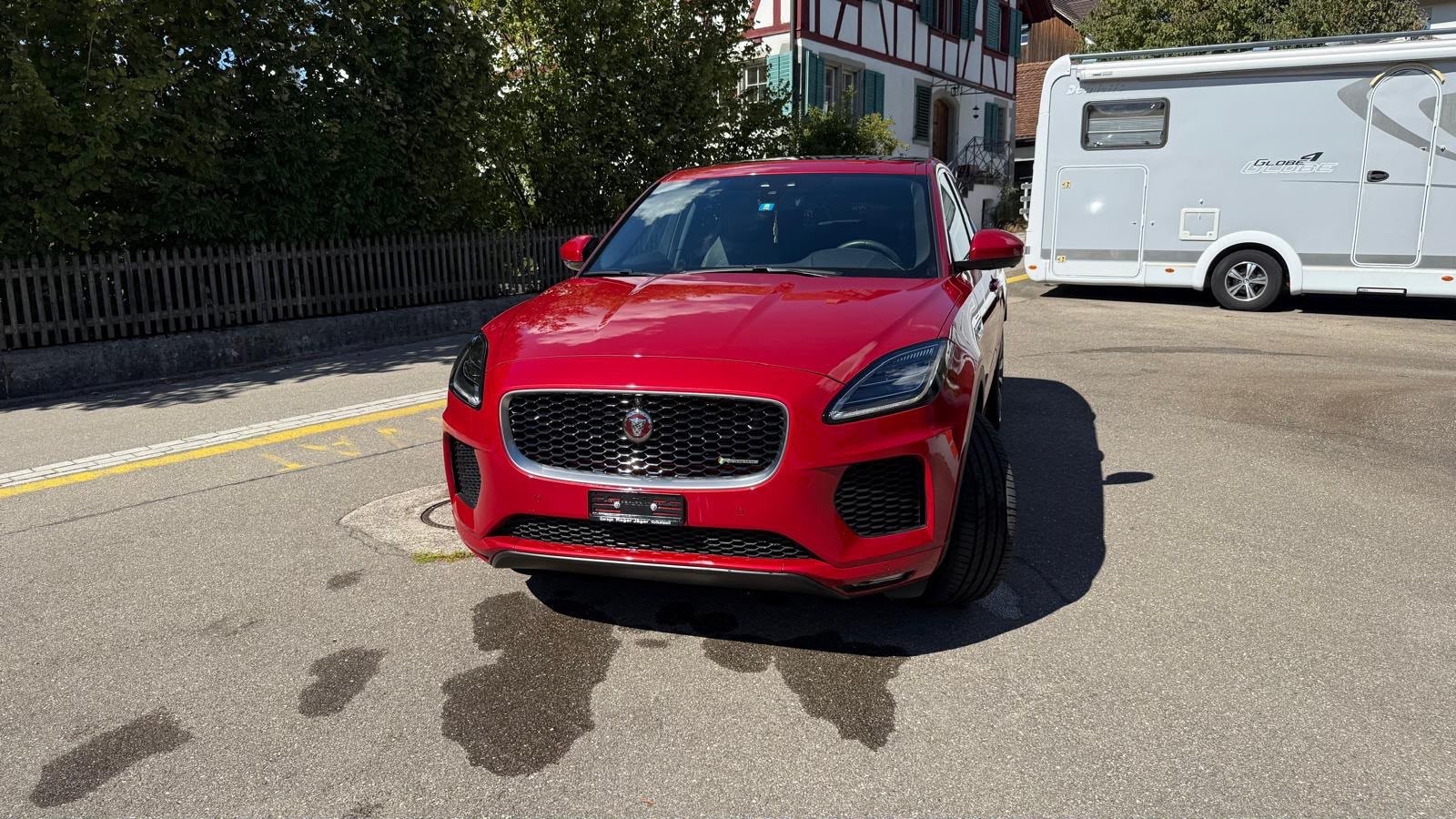 JAGUAR E-PACE-image-0