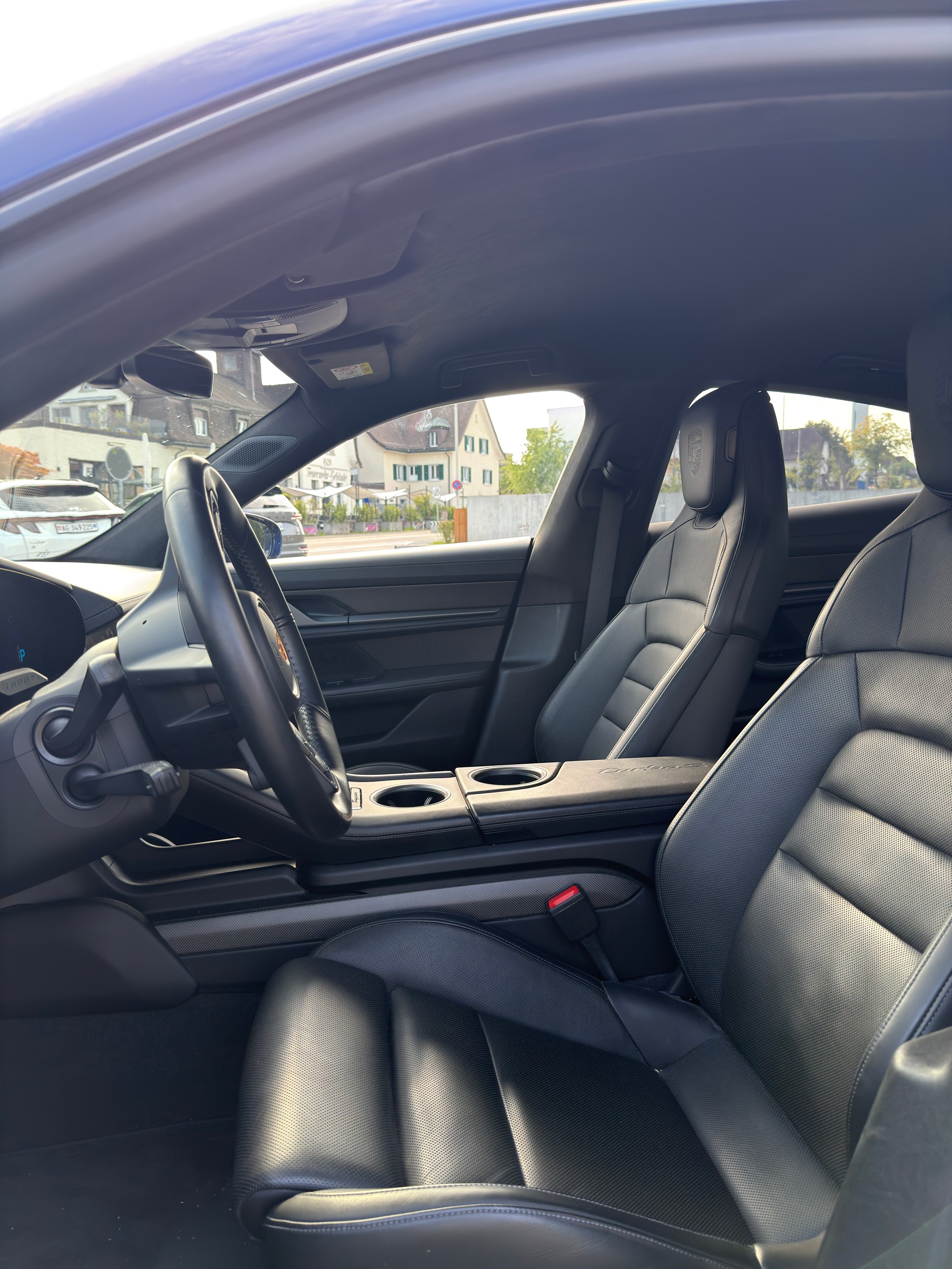PORSCHE Turbo S-image-7