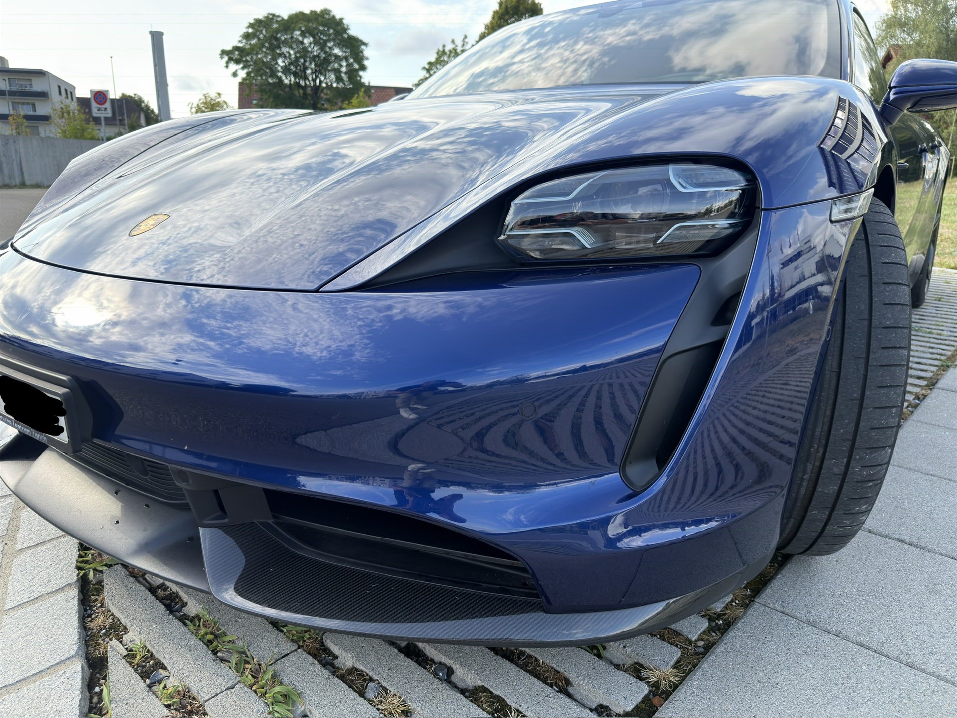 PORSCHE Turbo S-image-5