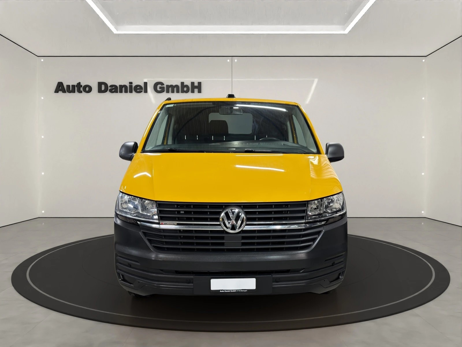 VW T6.1 2.0 TDI 4Motion DSG-image-2
