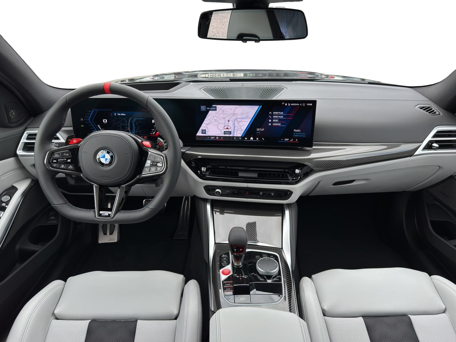 BMW M3 Competition M xDrive Touring-image-11