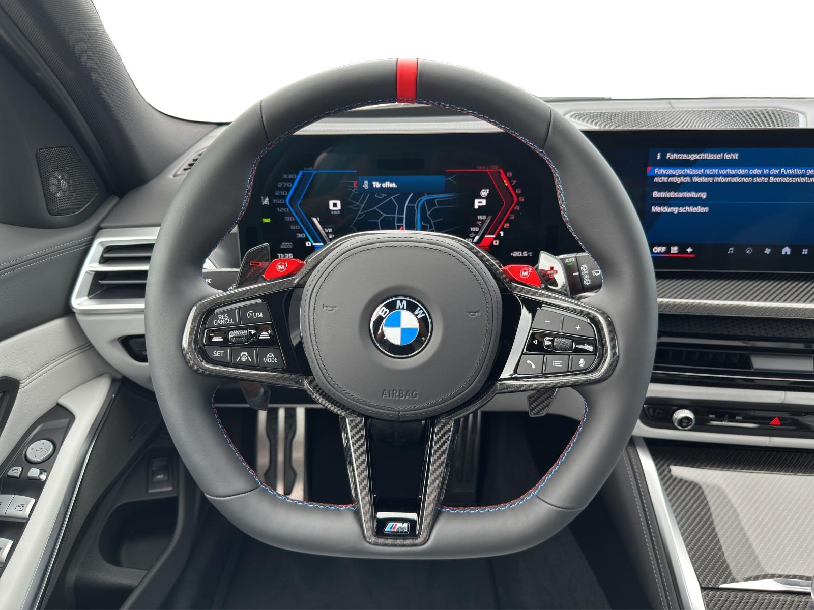 BMW M3 Competition M xDrive Touring-image-10