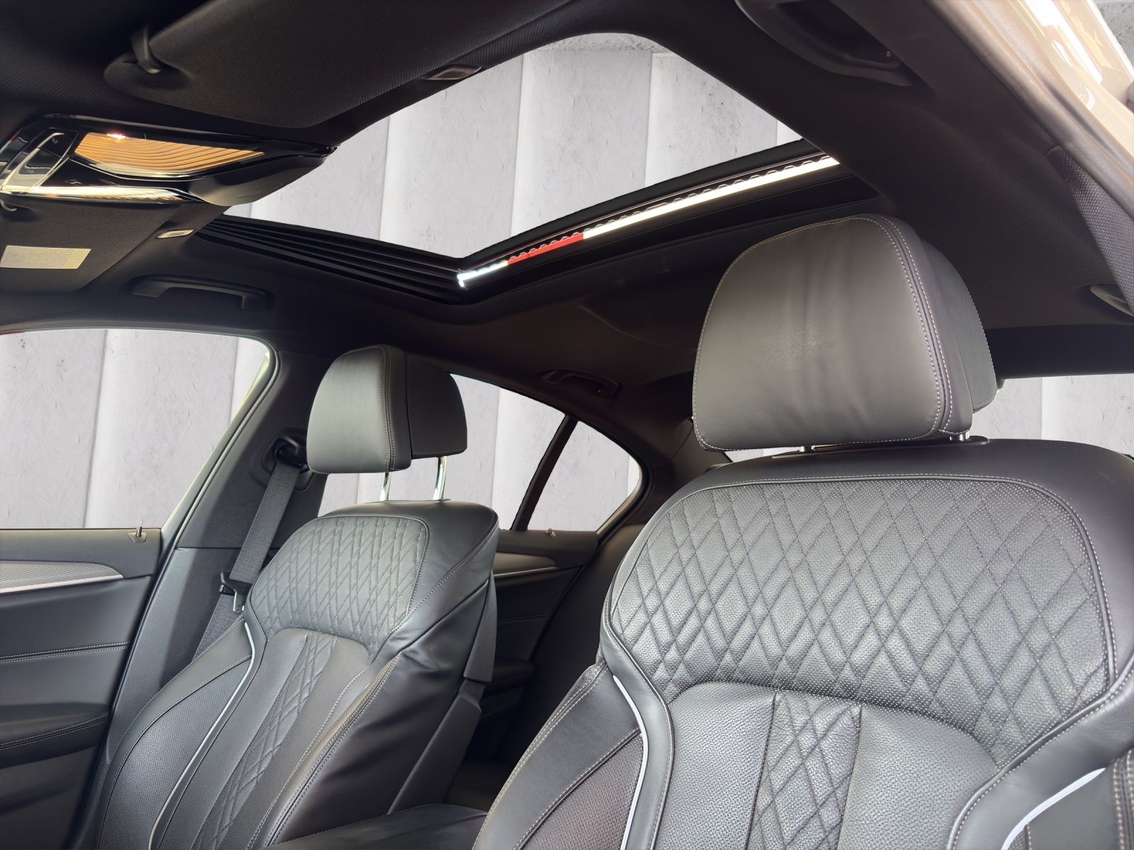 BMW 540 d xDrive Steptronic-image-23