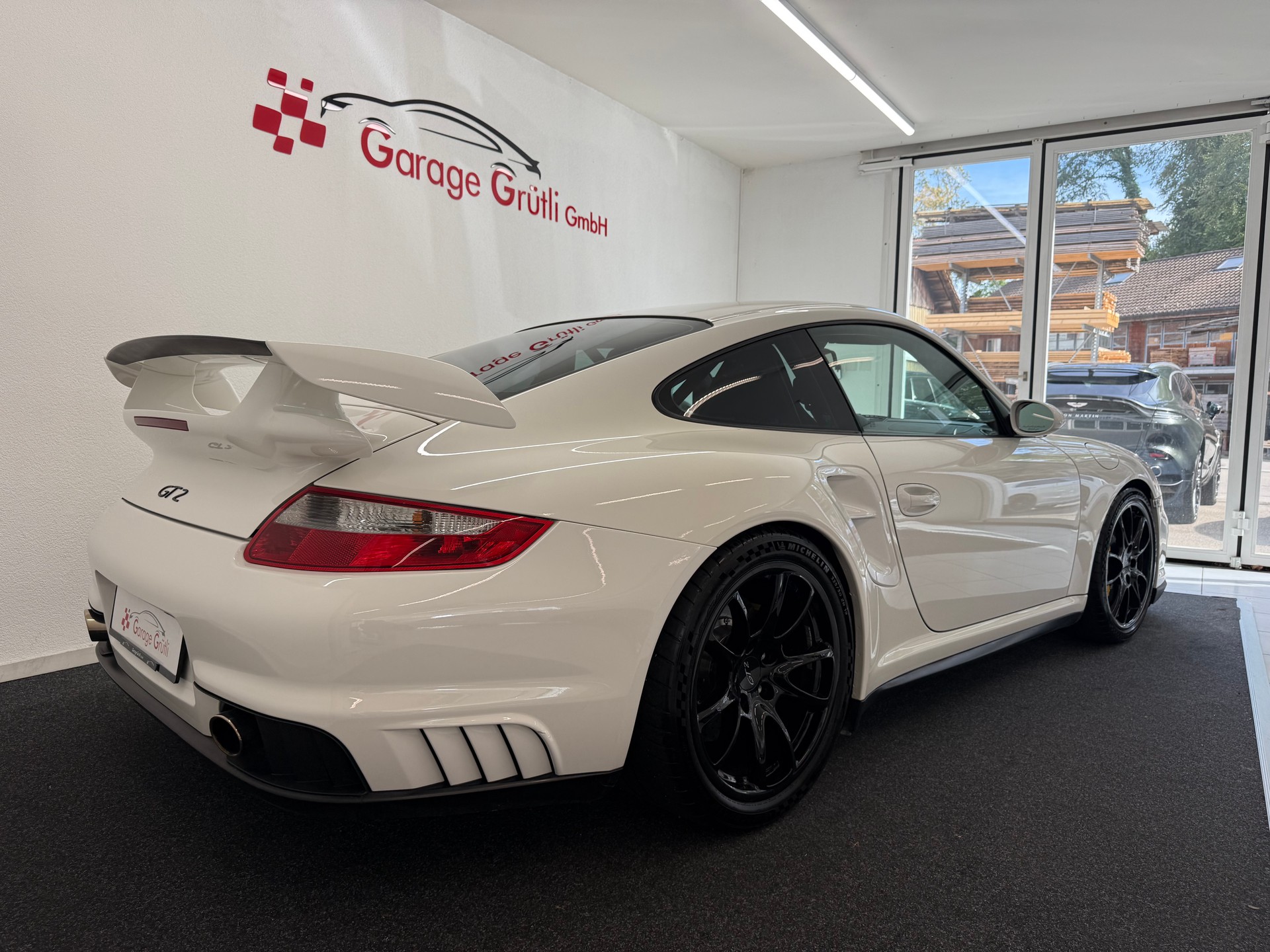 PORSCHE 911 Coupé 3.6 GT2-image-1