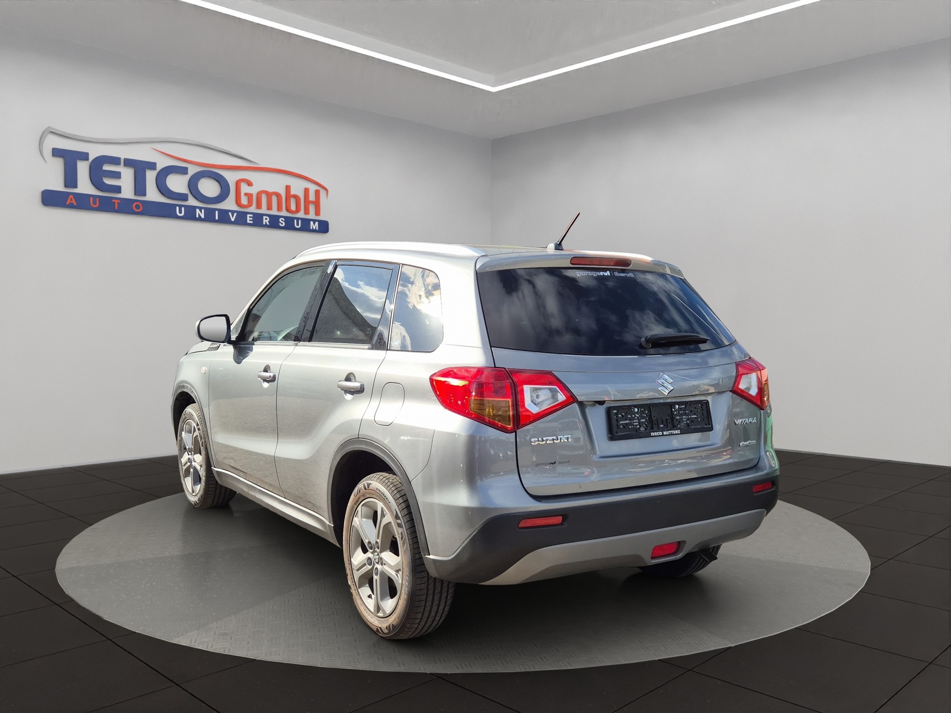 SUZUKI Vitara 1.6 Compact Top Automatic-image-4