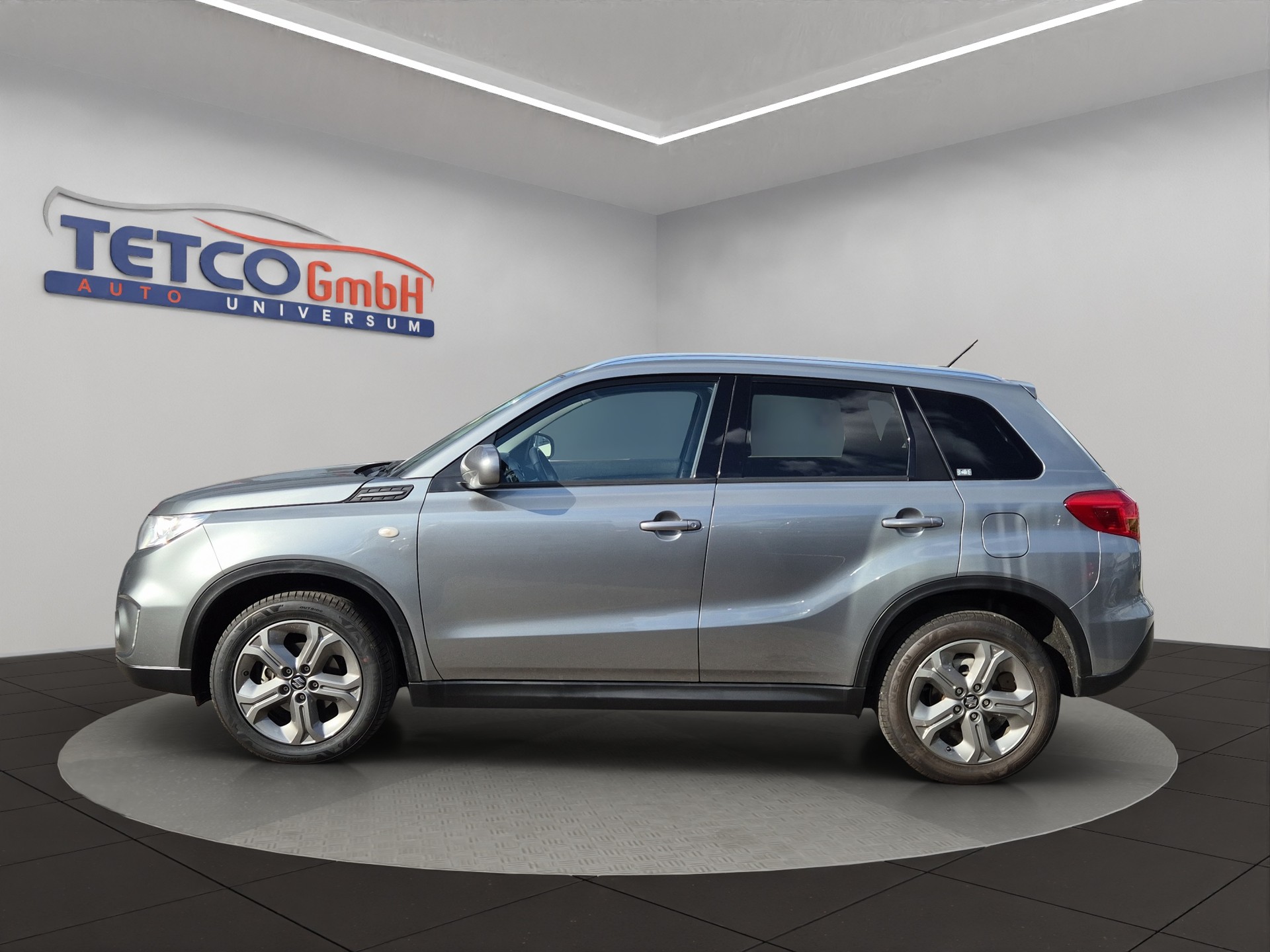 SUZUKI Vitara 1.6 Compact Top Automatic-image-1