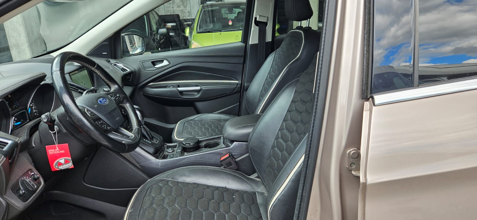 FORD Kuga 2.0 TDCi Titanium 4WD PowerShift-image-5