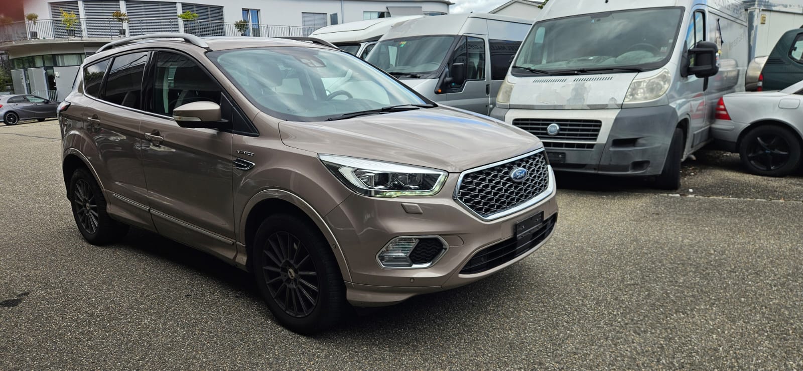 FORD Kuga 2.0 TDCi Titanium 4WD PowerShift-image-6