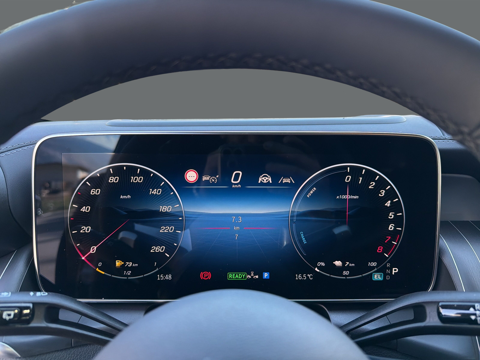MERCEDES-BENZ GLC 300 e 4Matic EQ Star 9G-Tronic-image-10