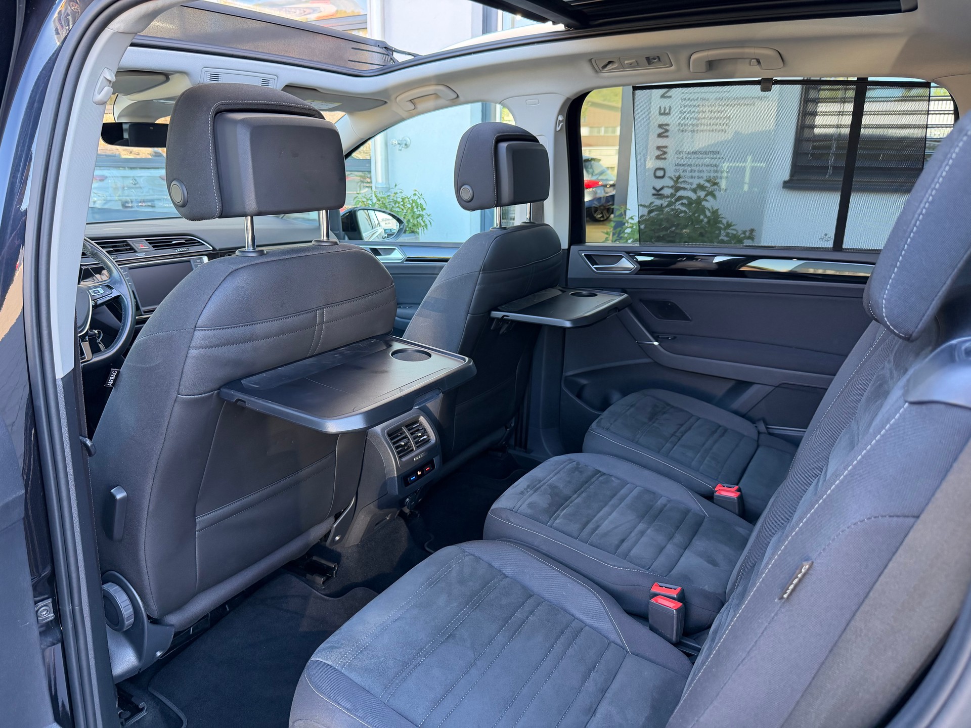 VW Touran 1.4 TSI BlueMotion Technology Highline DSG-image-15