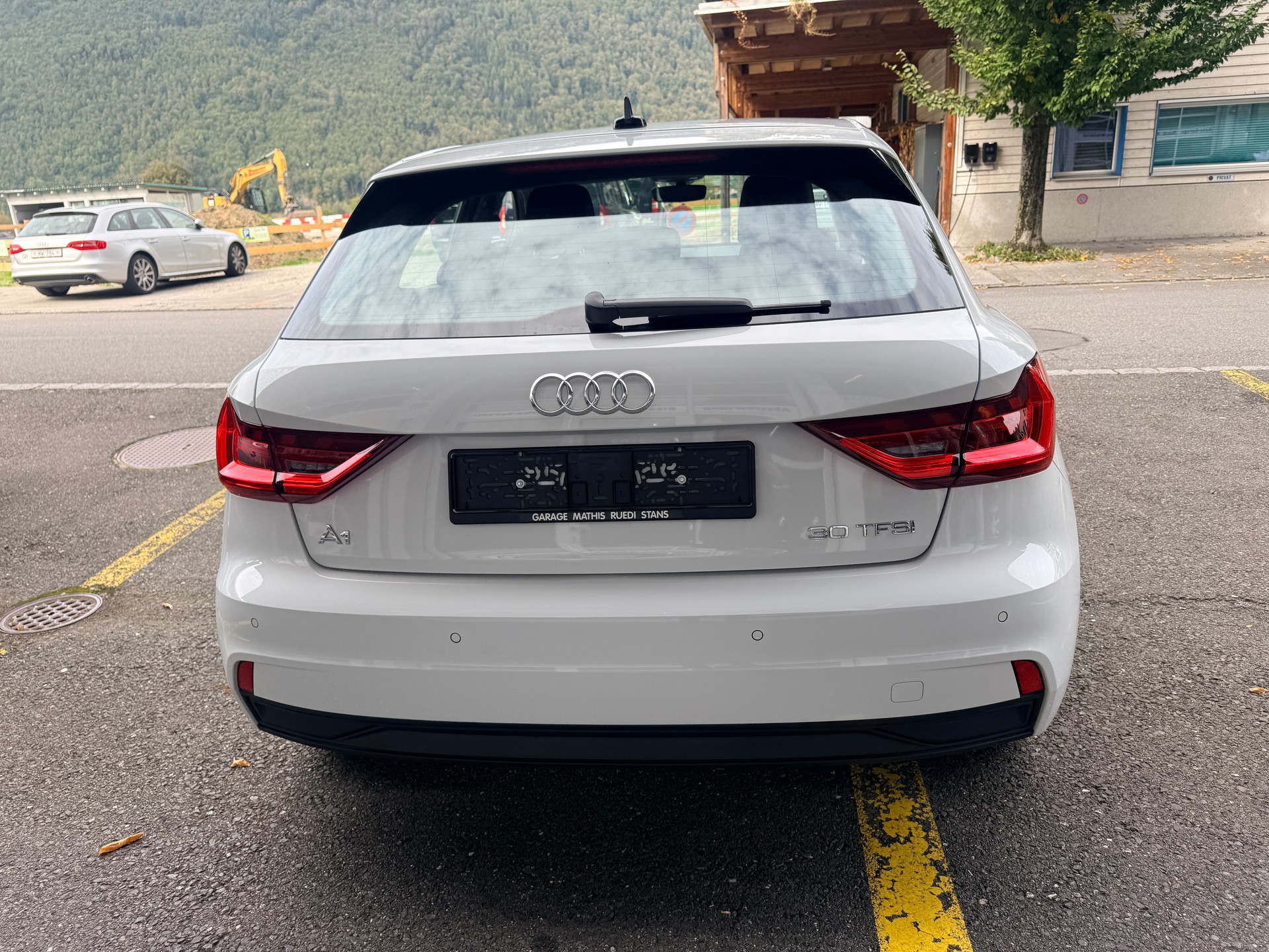 AUDI A1 Sportback 30 TFSI Attraction S-tronic 116PS CH-Fahrzeug.-image-4