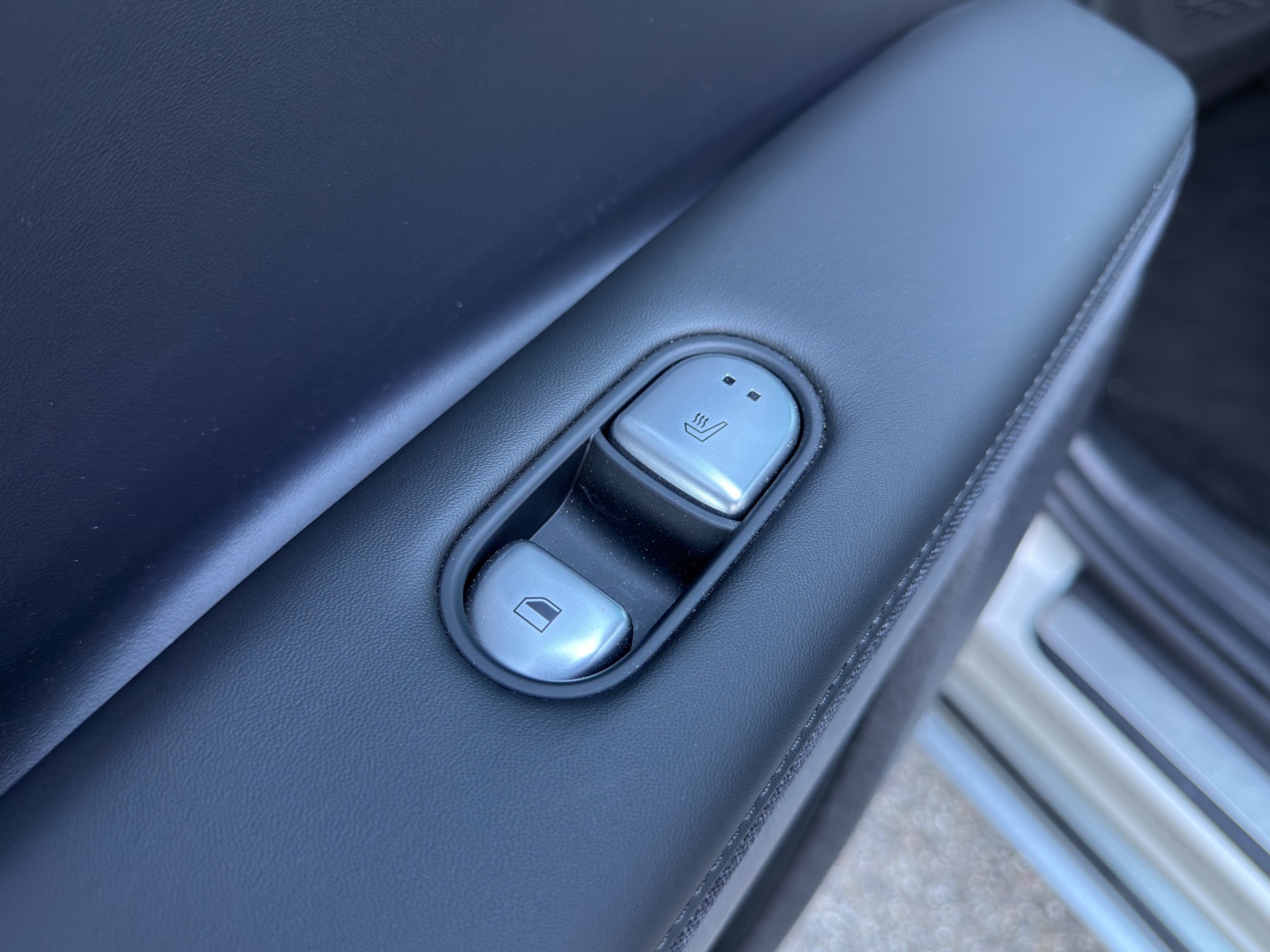 HYUNDAI Ioniq 5 77kWh Vertex 4WD-image-16