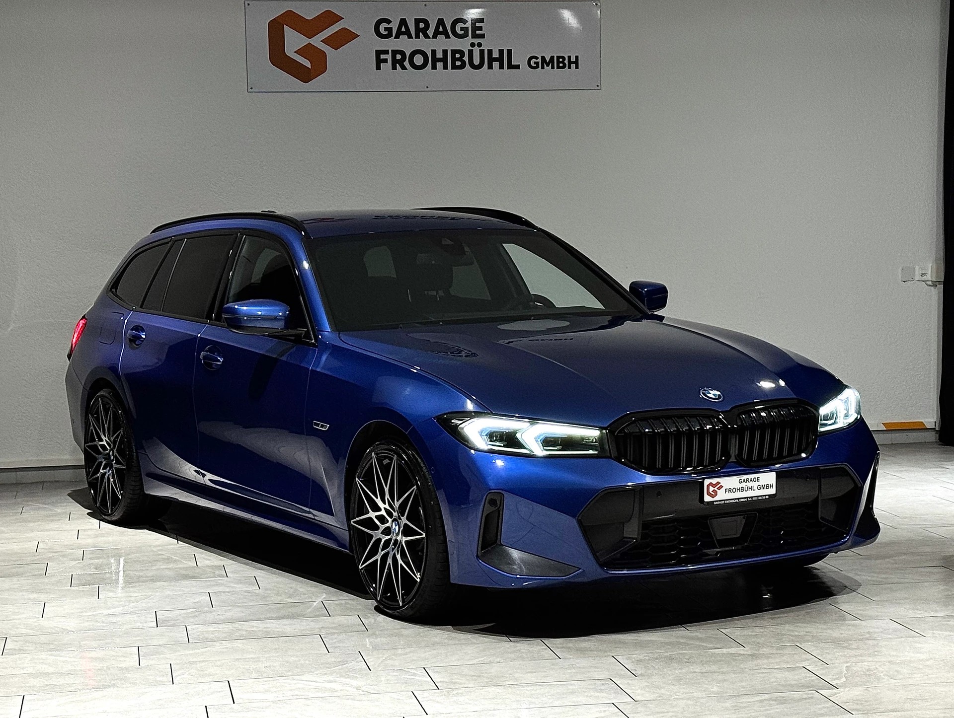 BMW 330e xDrive Steptronic M Sport-image-1