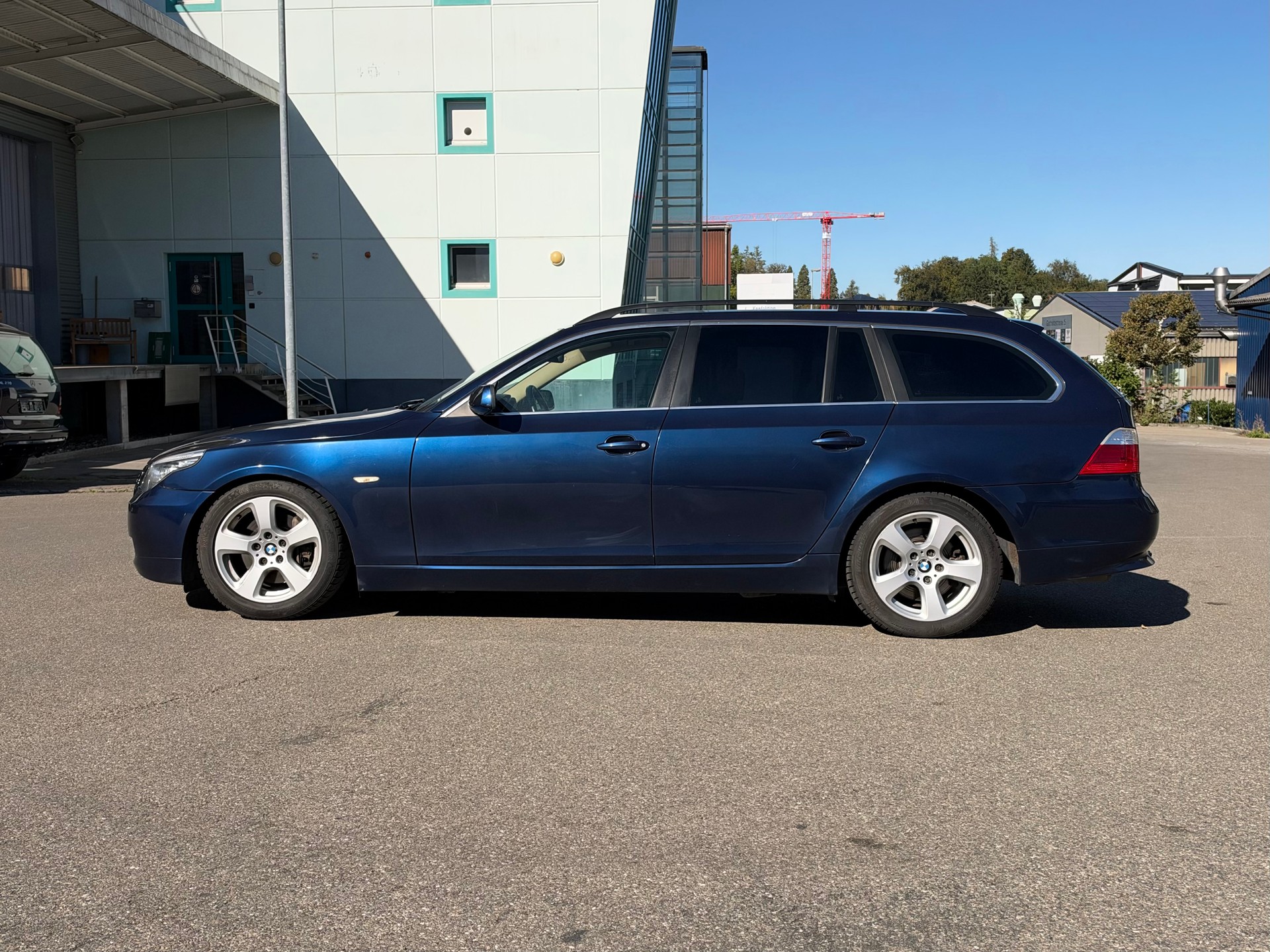 BMW 525xd Touring Steptronic-image-4