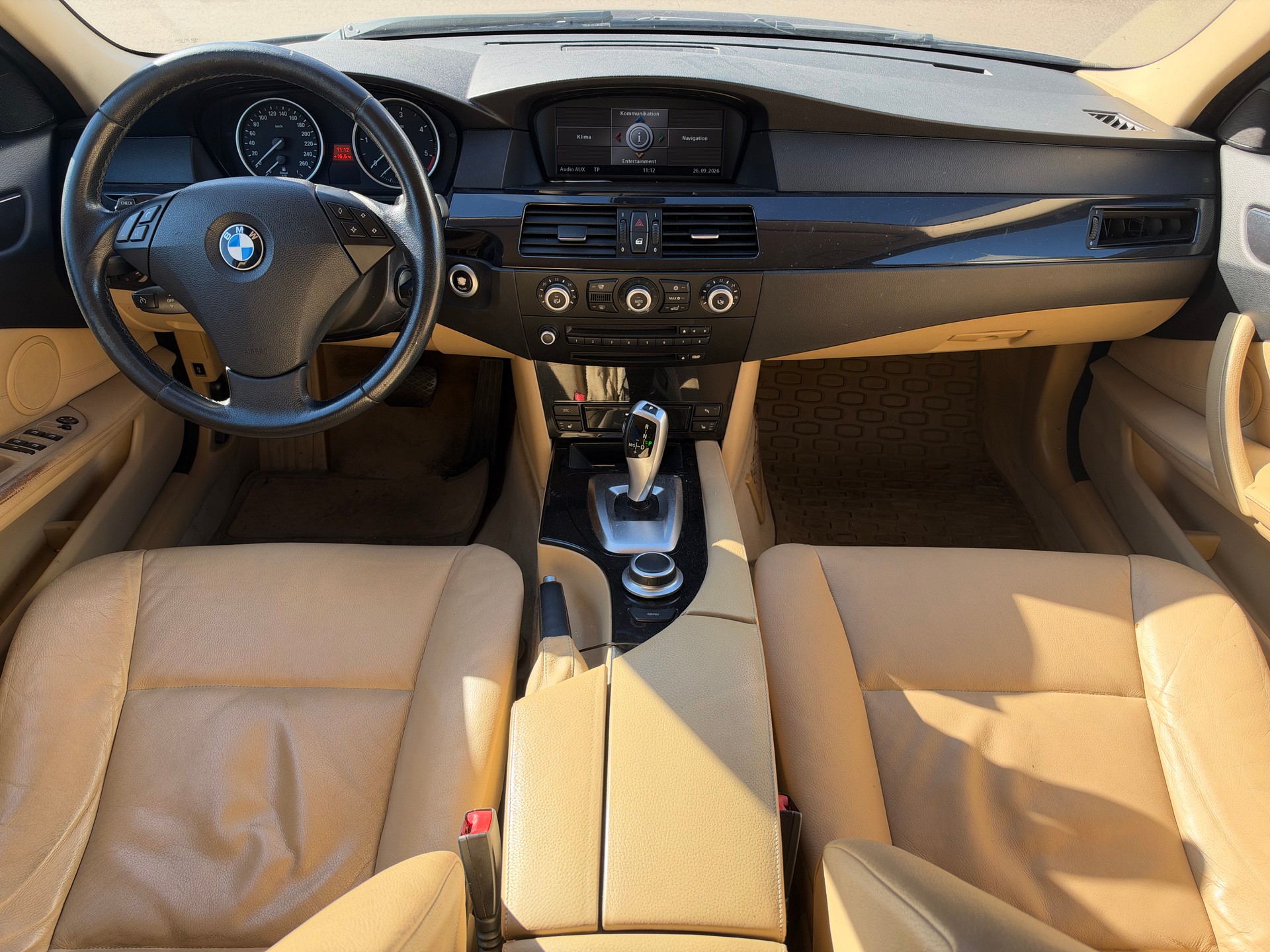 BMW 525xd Touring Steptronic-image-10