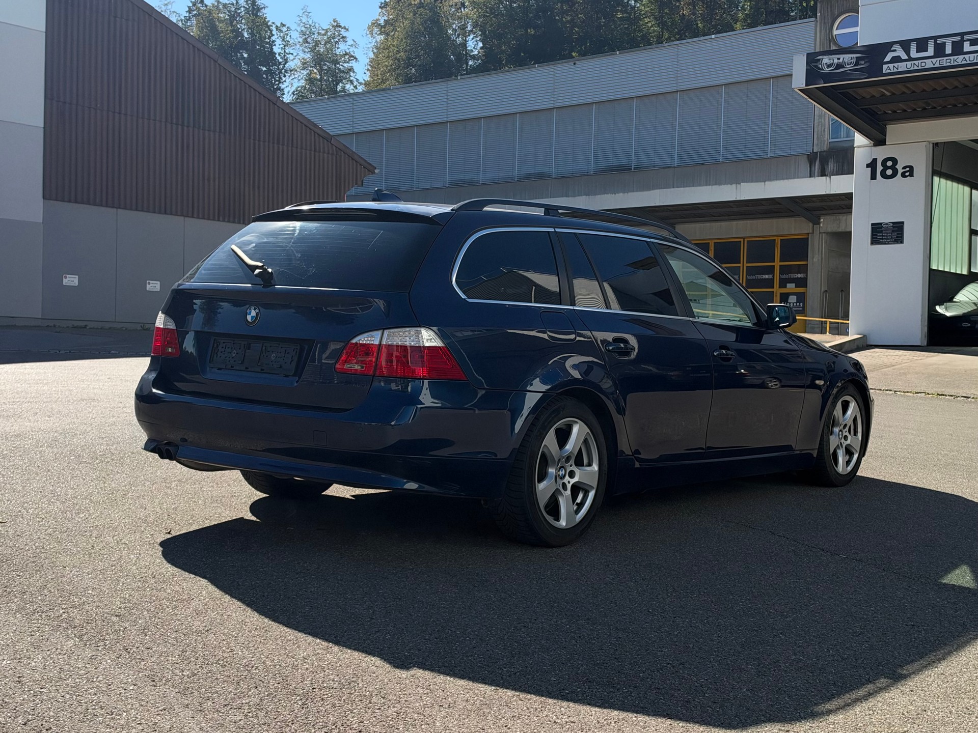 BMW 525xd Touring Steptronic-image-6