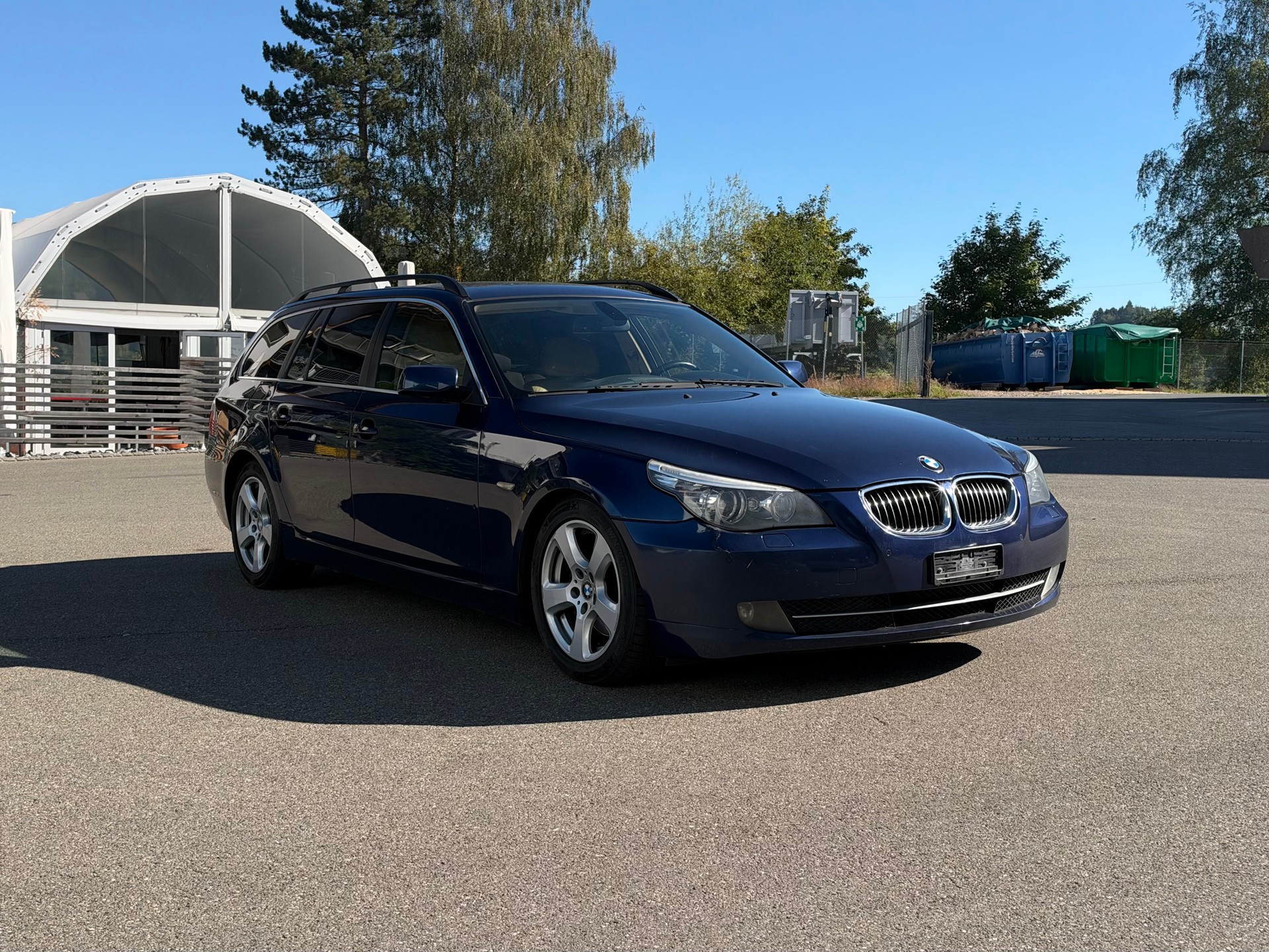BMW 525xd Touring Steptronic-image-1