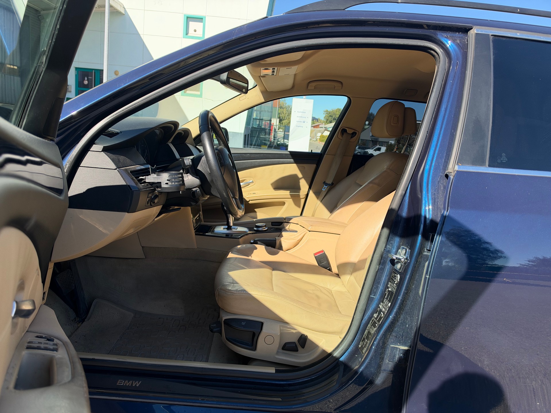 BMW 525xd Touring Steptronic-image-8