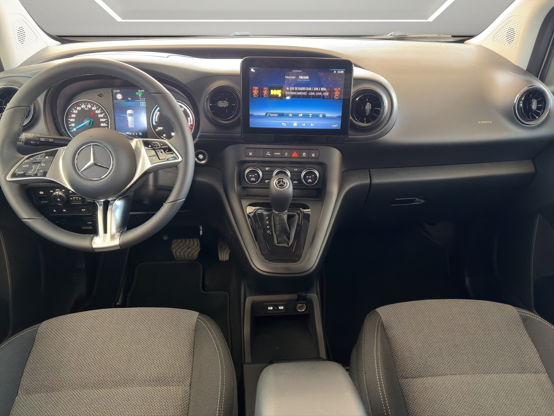 MERCEDES-BENZ eCitan Tourer 2716mm S-image-6