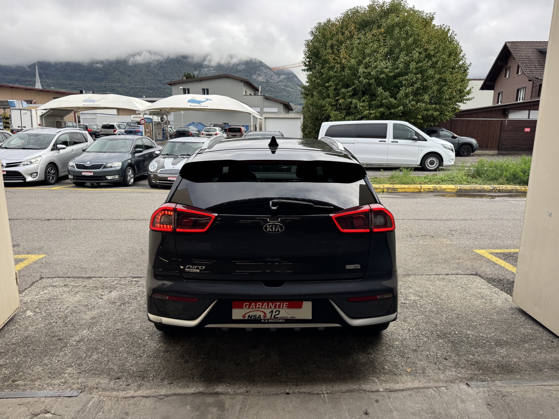 KIA Niro 1.6GDi Hybrid Style DCT-image-5