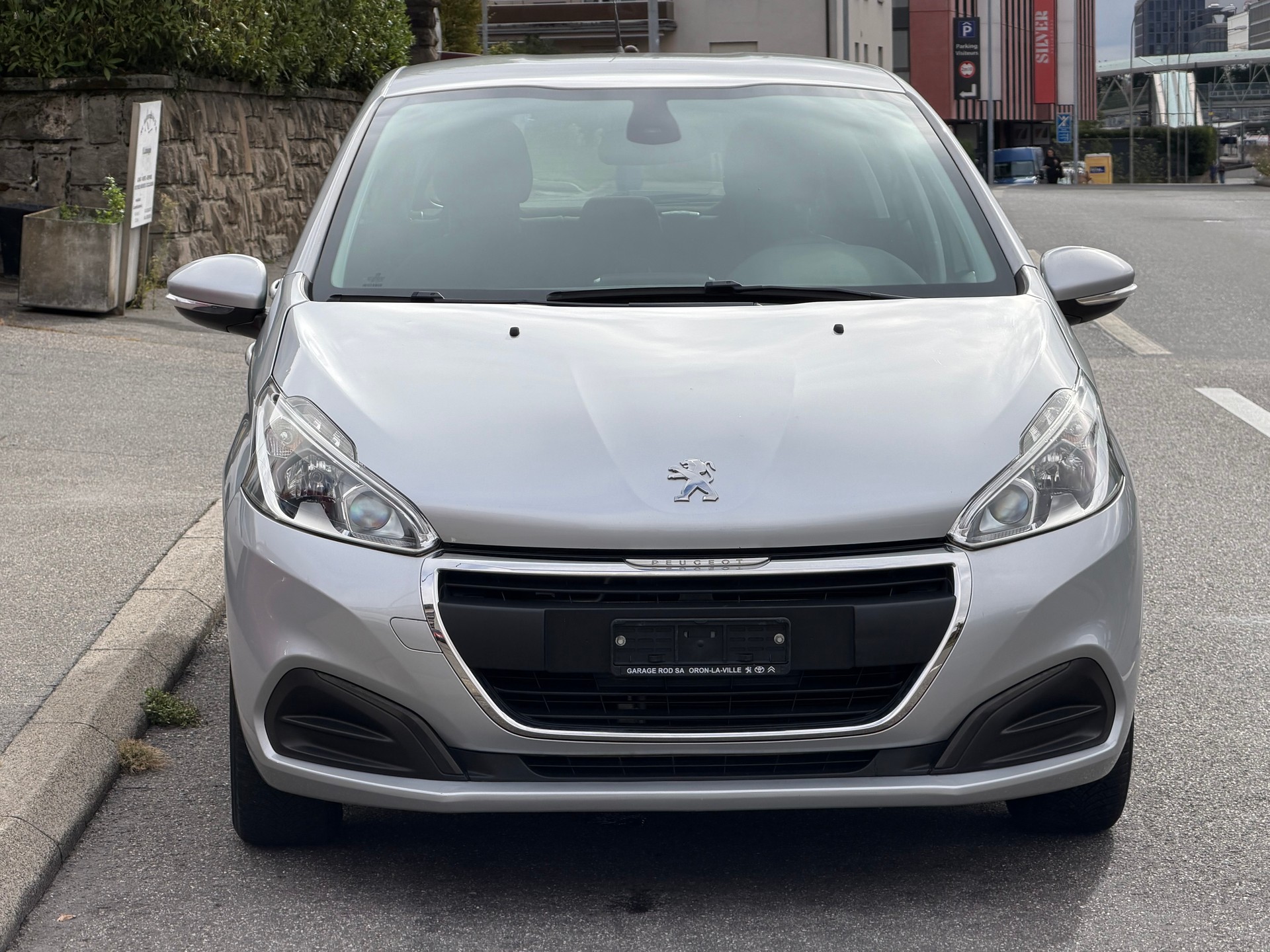 PEUGEOT 208 1.2 PureTech Access-image-0