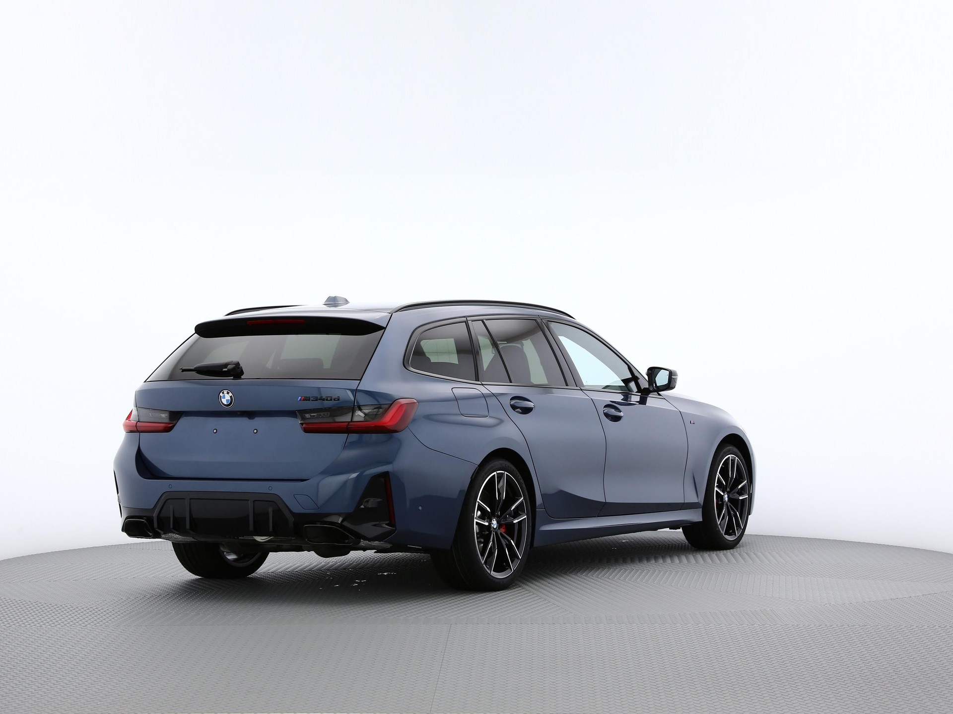 BMW 3er Reihe G21 Touring M340d xDrive-image-17
