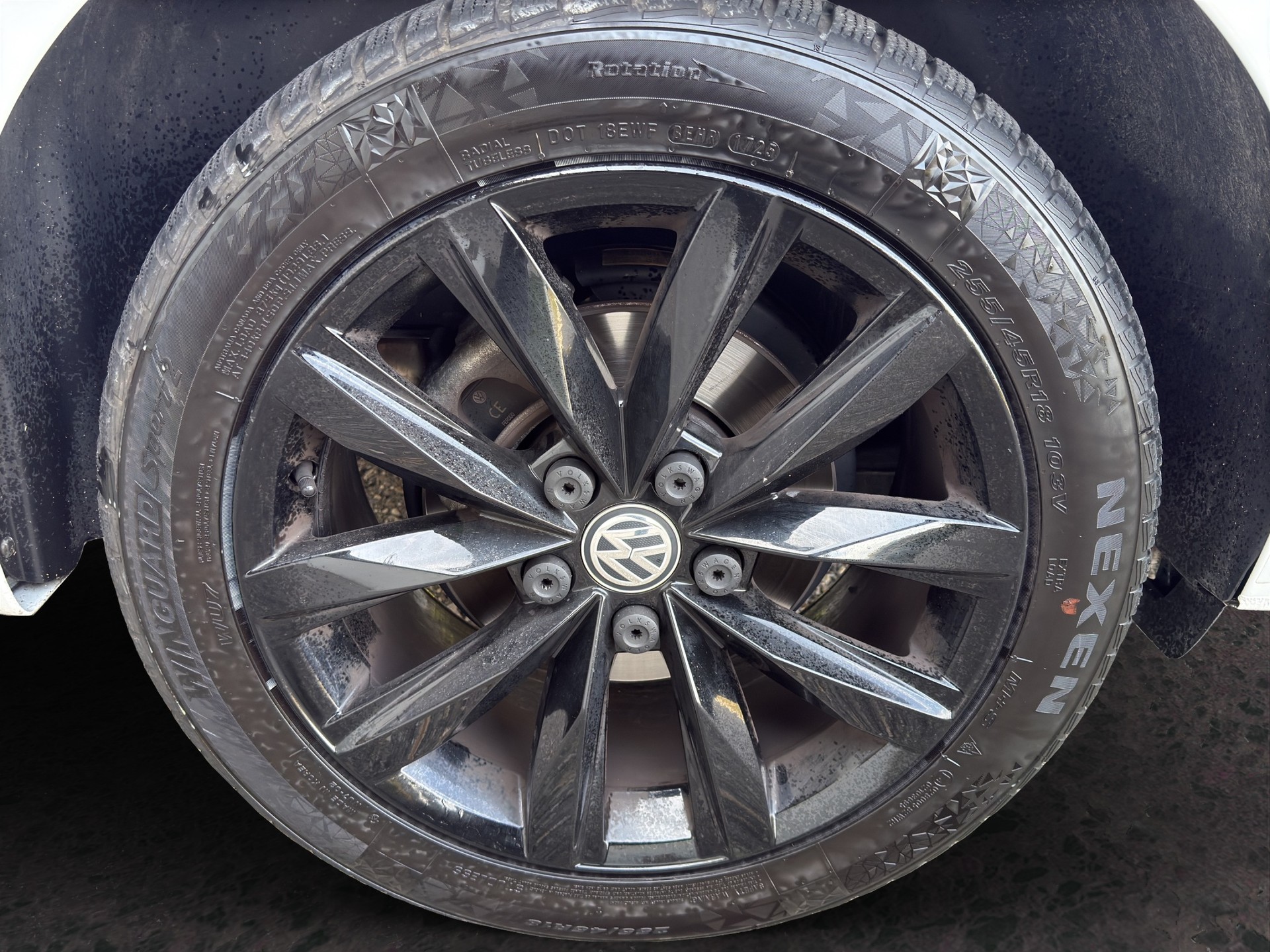VW T6.1 California 2.0 TDI Beach Edition Liberty DSG-image-16