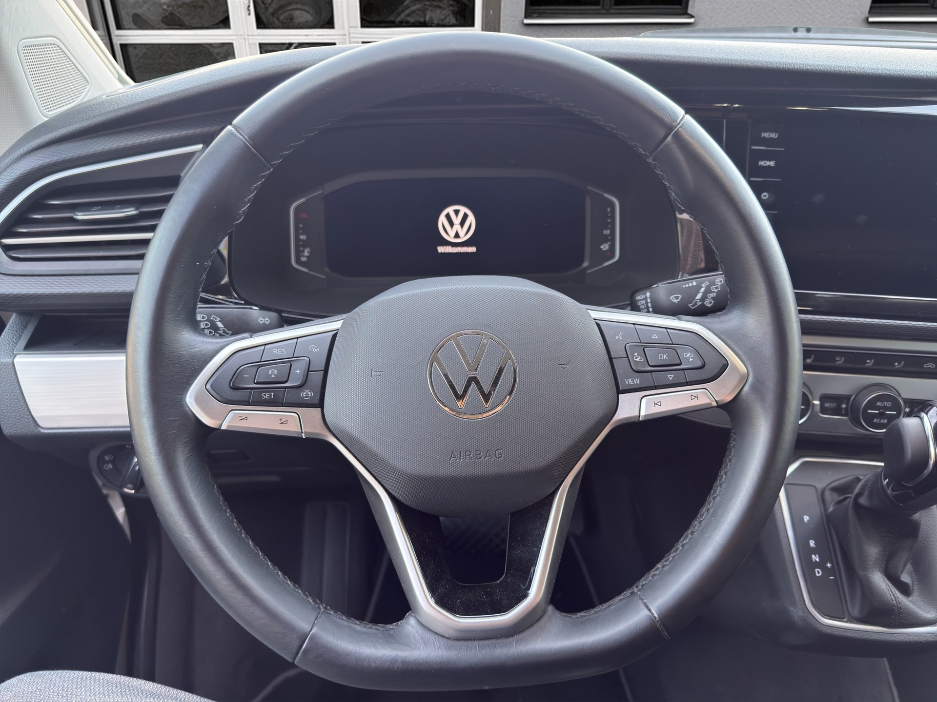 VW T6.1 California 2.0 TDI Beach Edition Liberty DSG-image-17