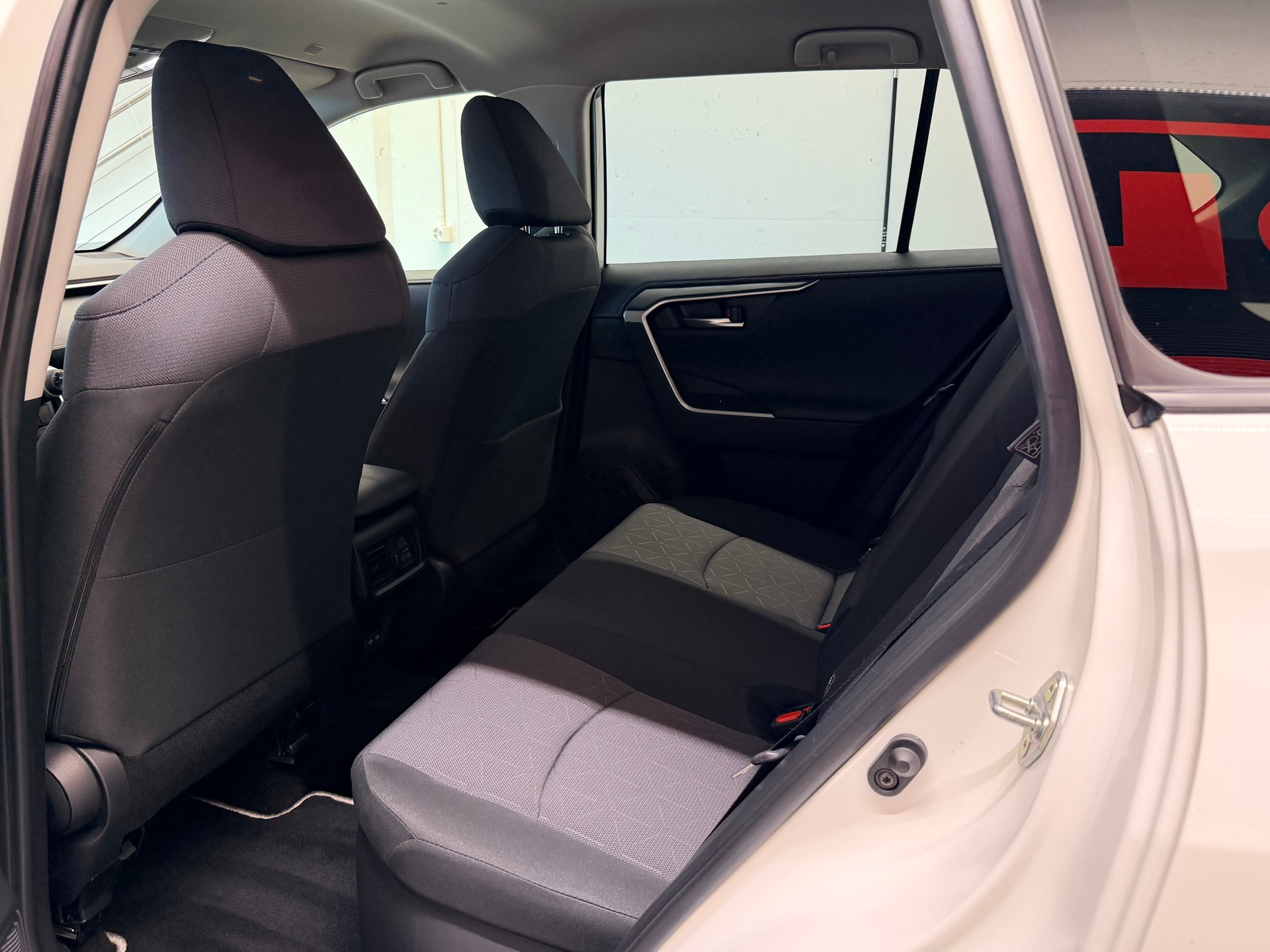 TOYOTA RAV-4 2.5 HSD Trend e-CVT 4WD-image-14