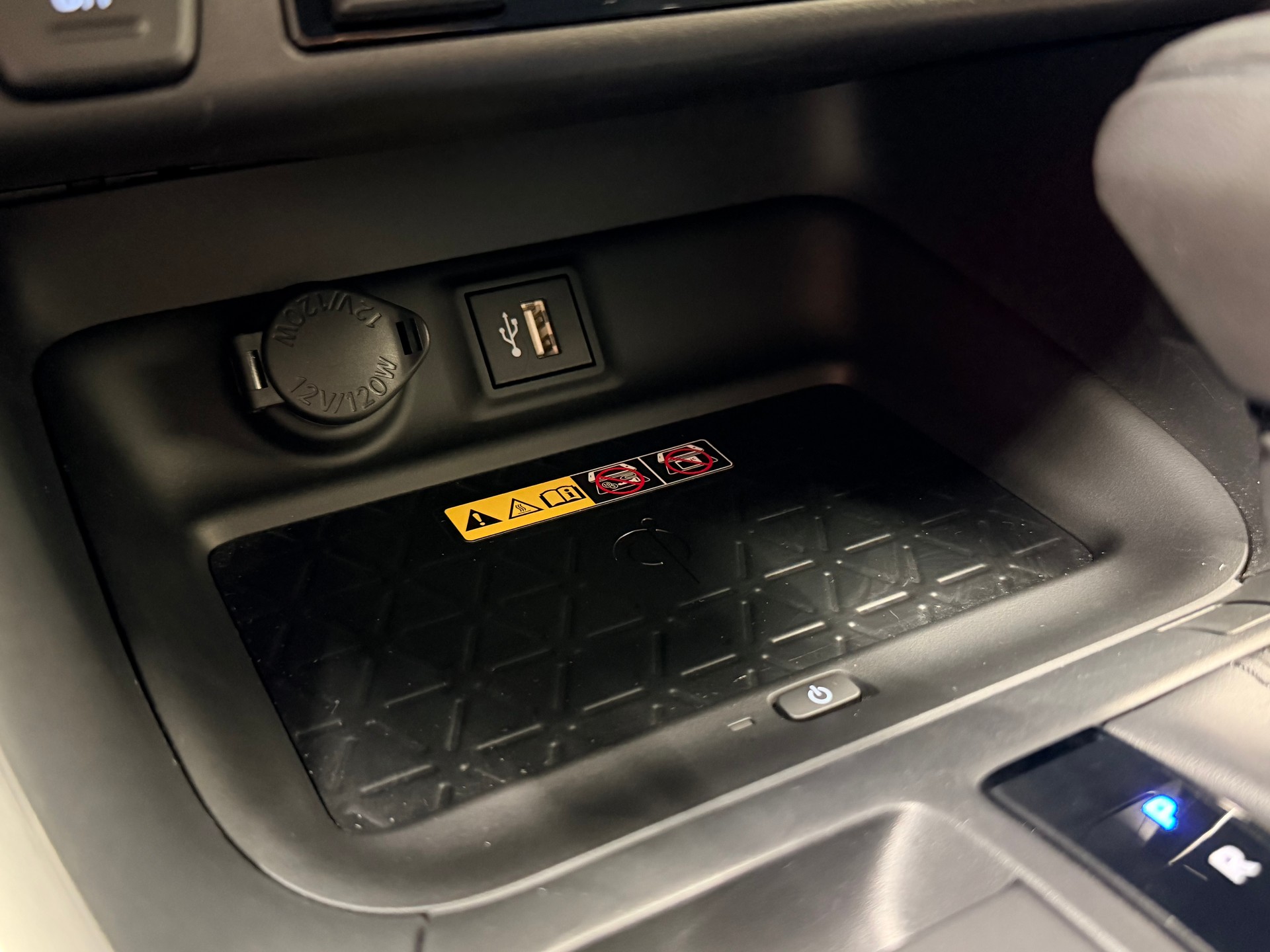 TOYOTA RAV-4 2.5 HSD Trend e-CVT 4WD-image-26