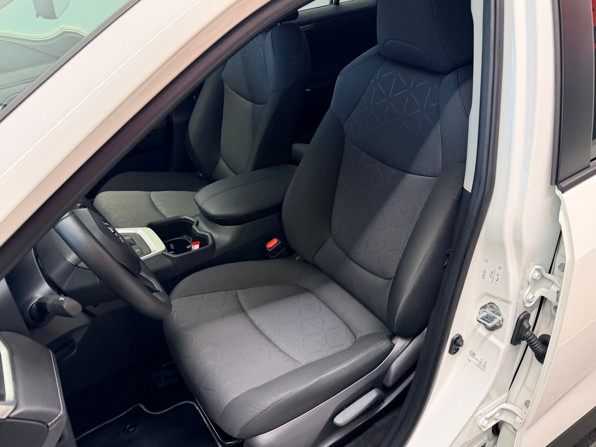 TOYOTA RAV-4 2.5 HSD Trend e-CVT 4WD-image-13