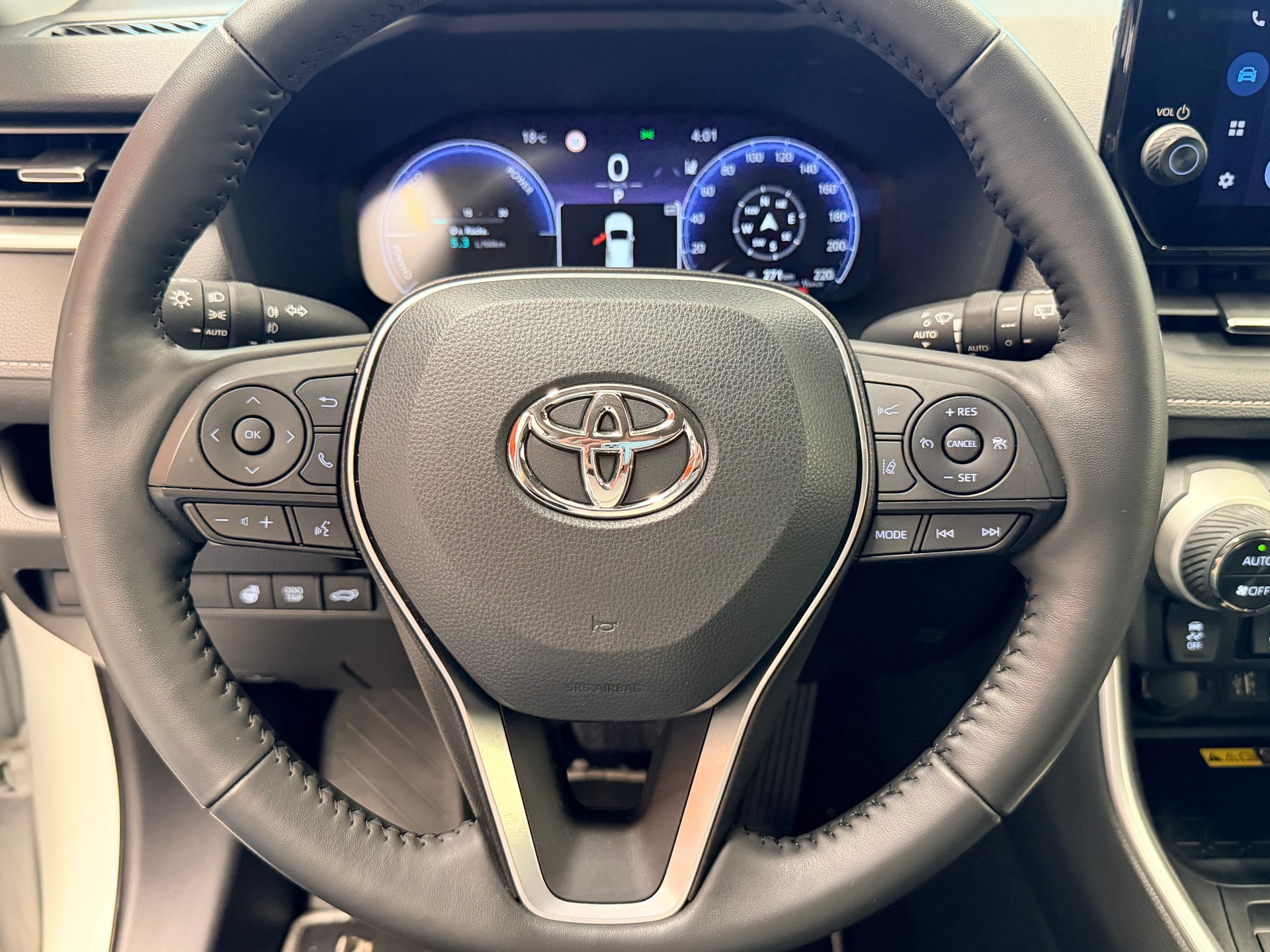TOYOTA RAV-4 2.5 HSD Trend e-CVT 4WD-image-23