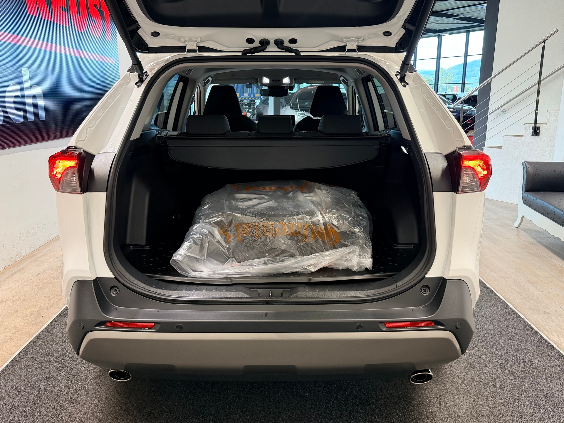 TOYOTA RAV-4 2.5 HSD Trend e-CVT 4WD-image-9