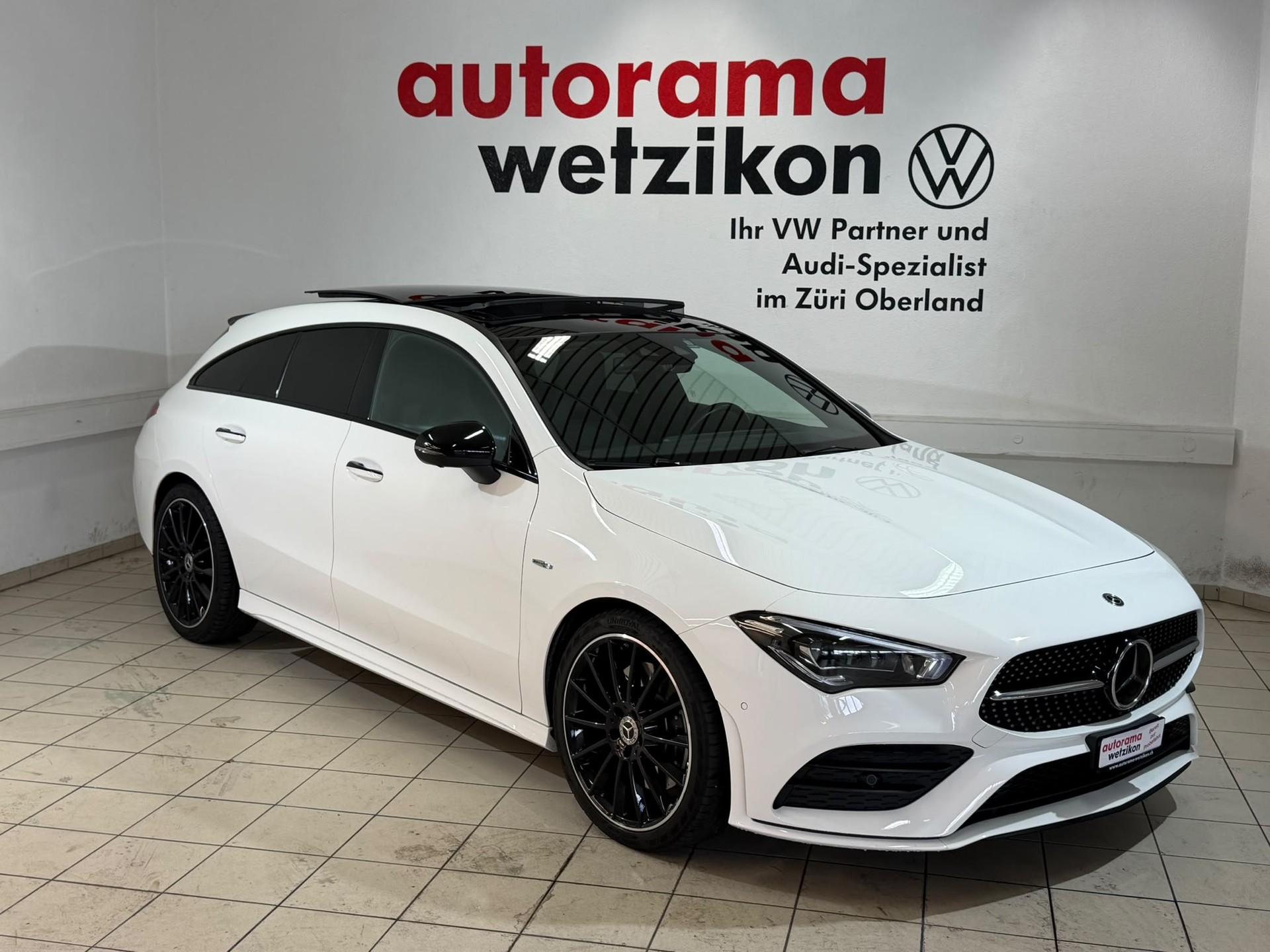 MERCEDES-BENZ CLA Shooting Brake 250 4Matic 7G-DCT AMG Line-image-0