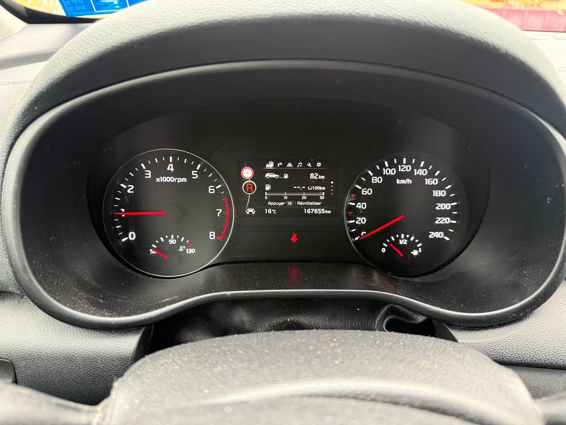 KIA Sportage 1.6 T-GDi Swiss City Line 4WD Automat-image-14