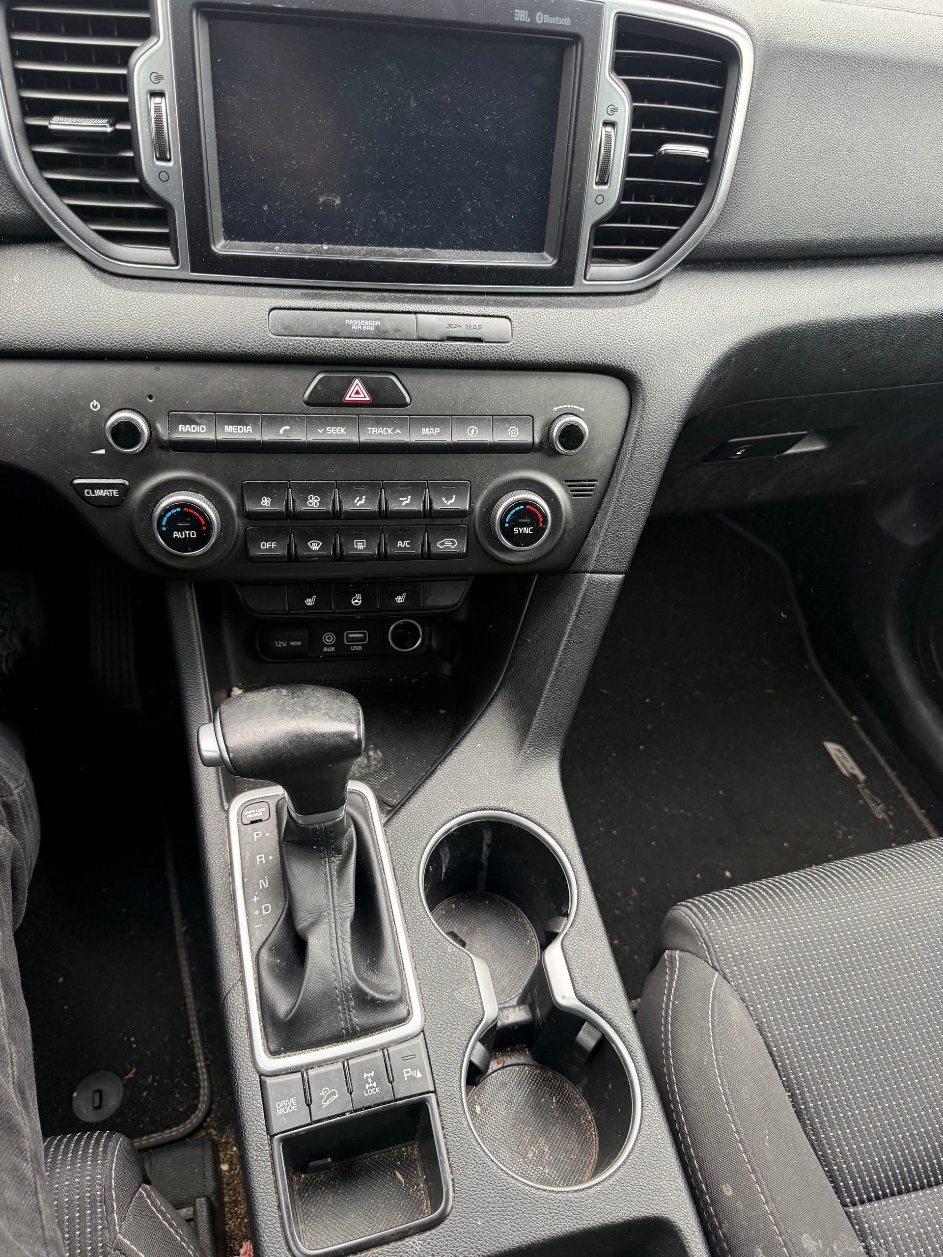 KIA Sportage 1.6 T-GDi Swiss City Line 4WD Automat-image-12
