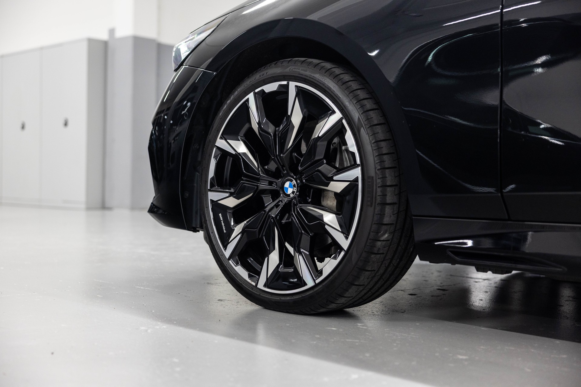 BMW 540d xDrive 48V M Sport Steptronic-image-9