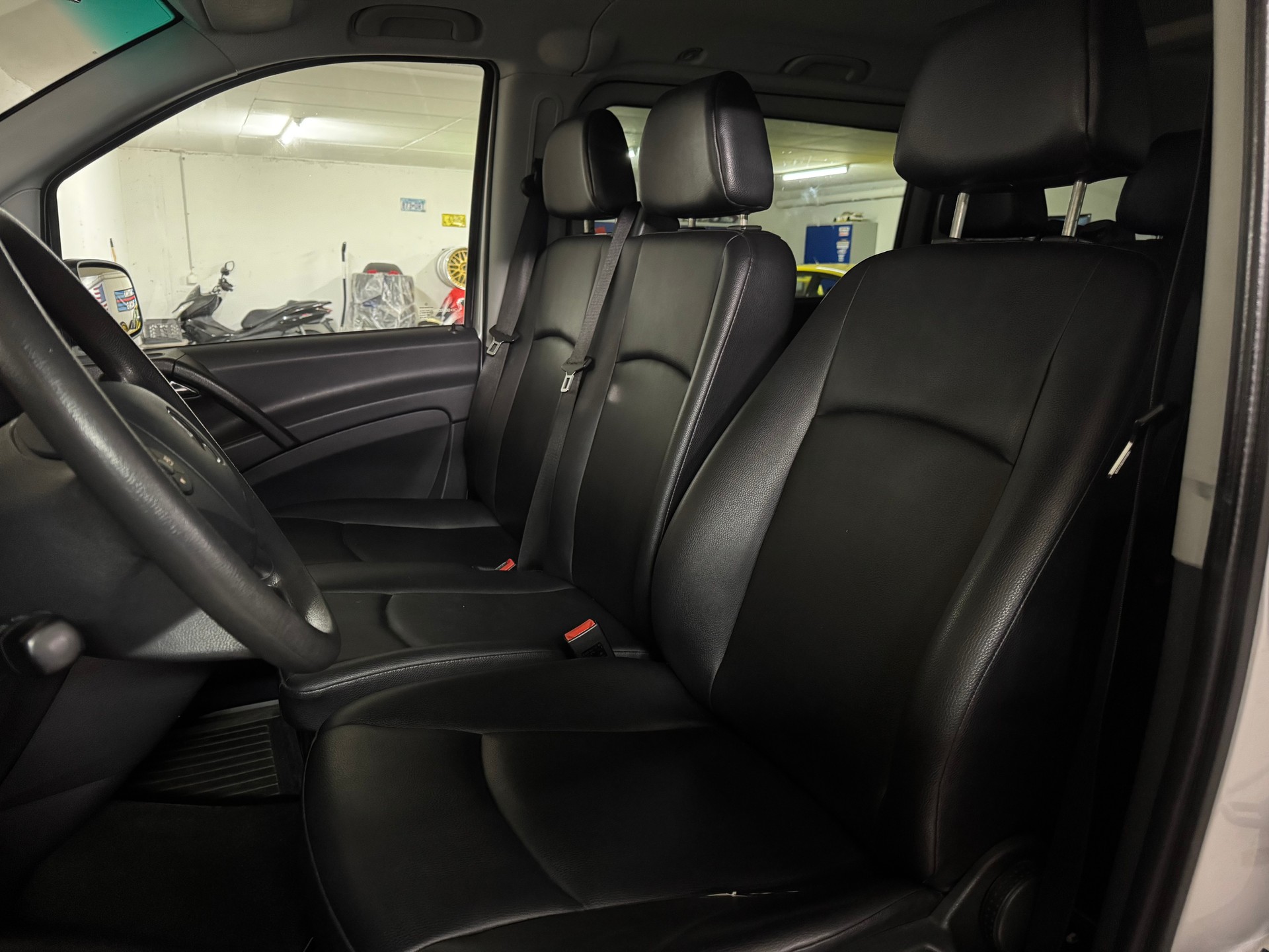 MERCEDES-BENZ Vito 116 CDI Blue Efficiency L 4Matic A 9-Platz-image-11