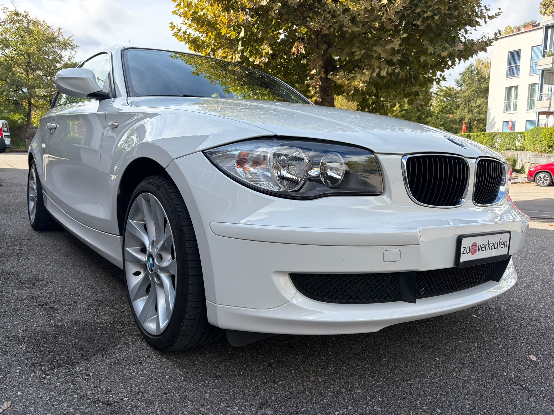 BMW 116i-image-2