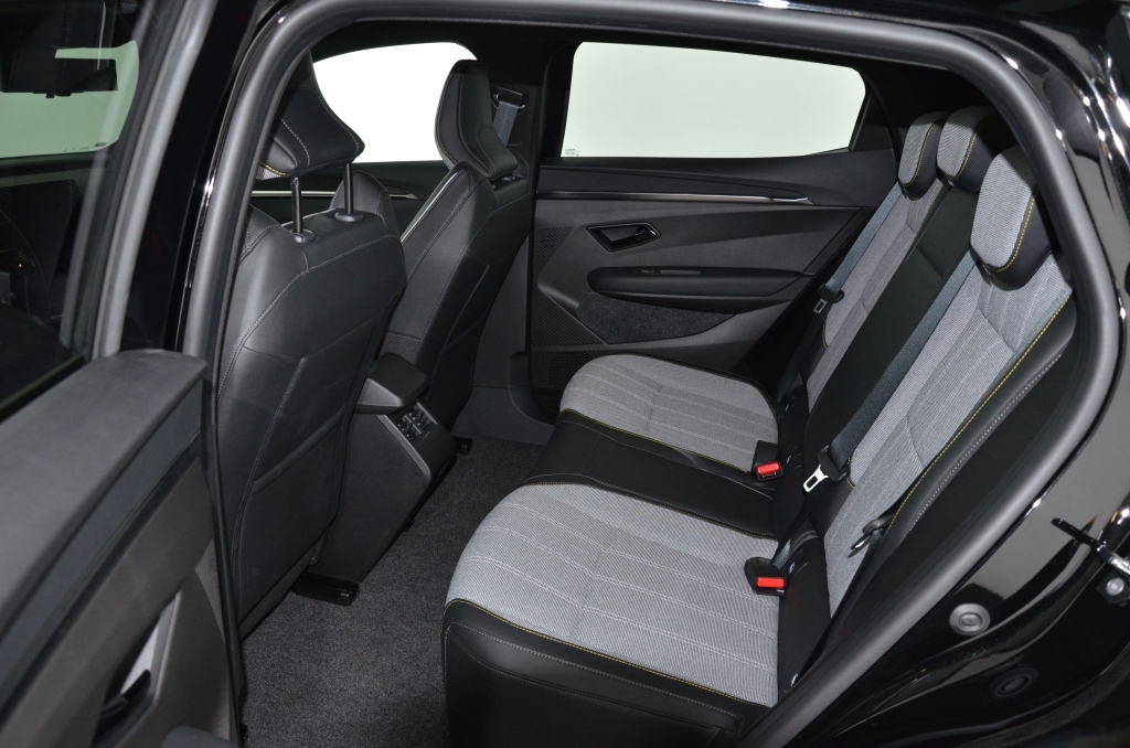 RENAULT Megane E-Tech EV60 *TECHNO*-image-13