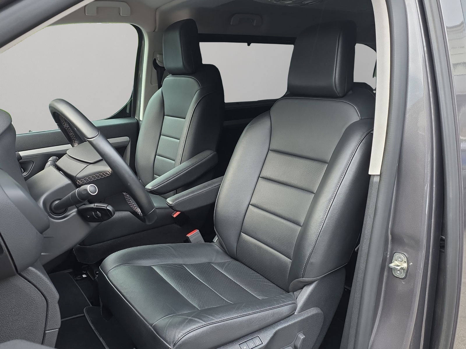 CITROEN Spacetourer Elektro Business Lounge 75 M-image-7