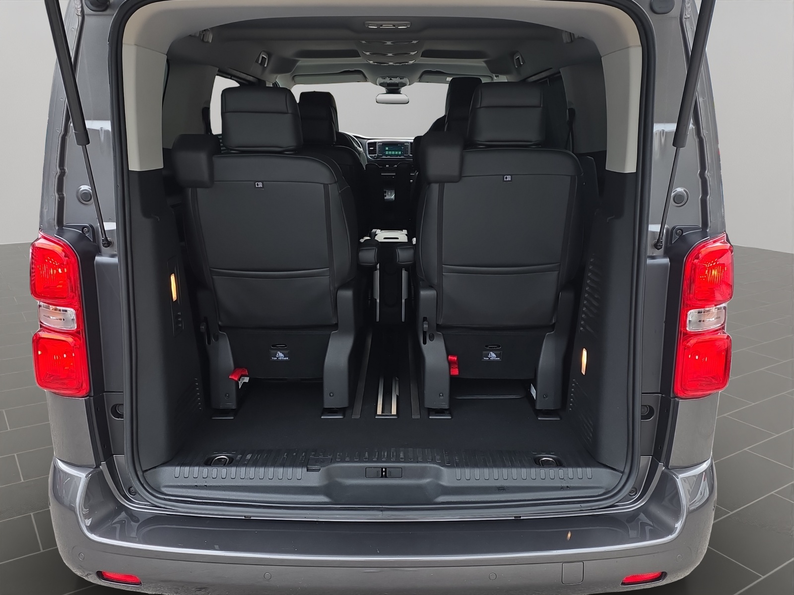 CITROEN Spacetourer Elektro Business Lounge 75 M-image-14