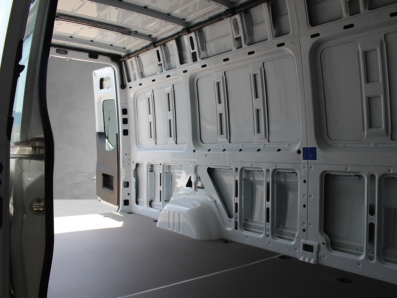 MERCEDES-BENZ Sprinter 315 CDI Pro KA 4325 L-image-12