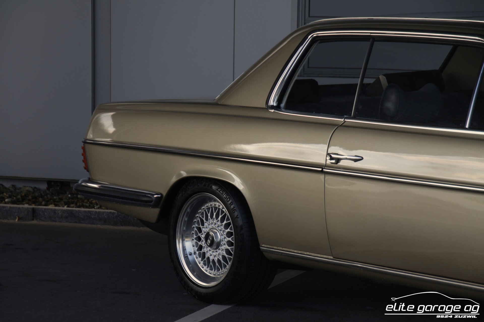 MERCEDES-BENZ 280 CE VETERANENFAHRZEUG-image-10