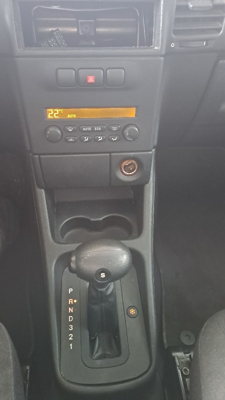 OPEL Zafira 2.2i 16V Elegance-image-8