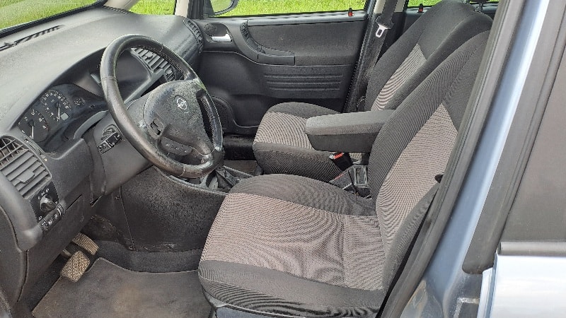 OPEL Zafira 2.2i 16V Elegance-image-9