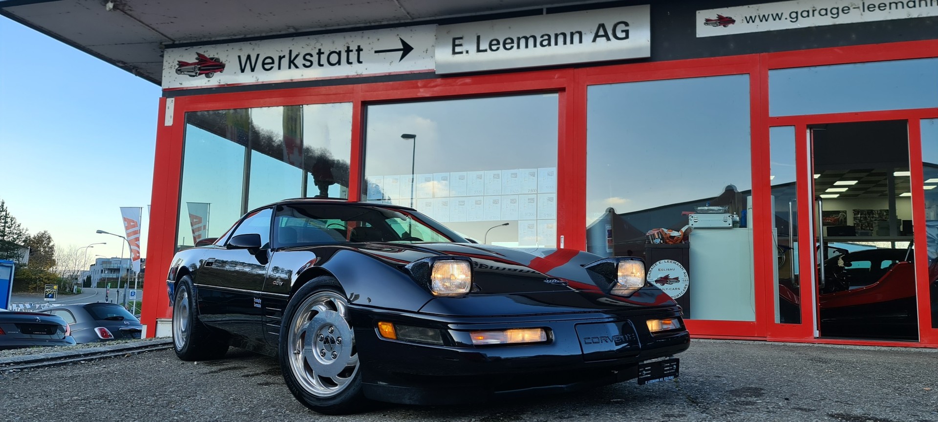 CHEVROLET ZR1  Seltene 1992 Black in Black 50. Stück