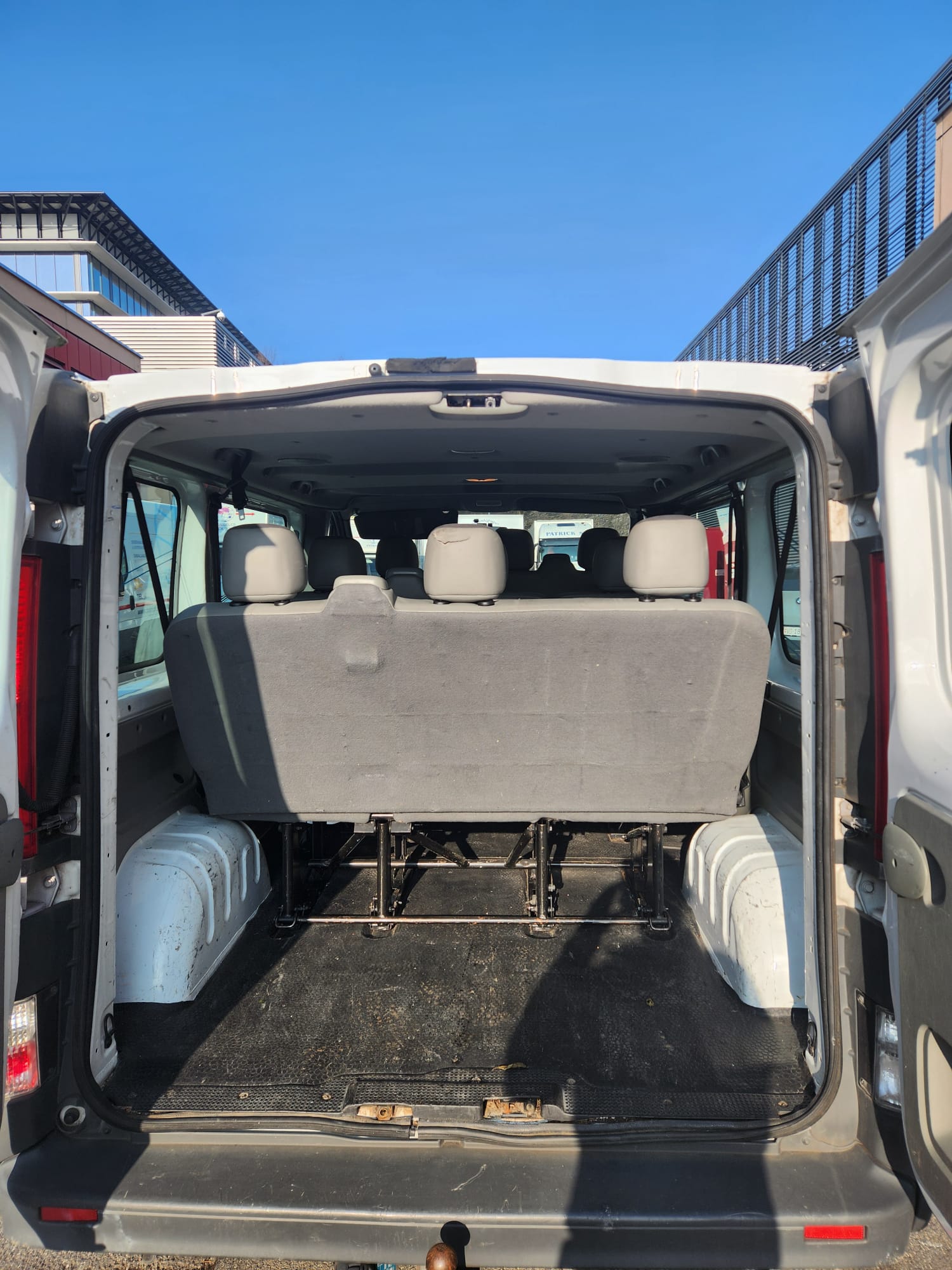 OPEL Vivaro 2.0 CDTI 2.7t L1H1-image-3