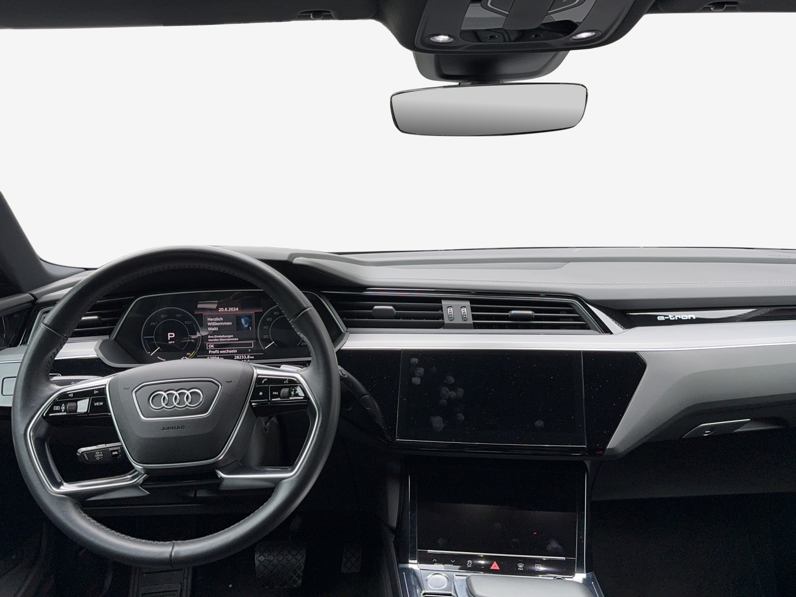 AUDI e-tron 55 Advanced quattro-image-7